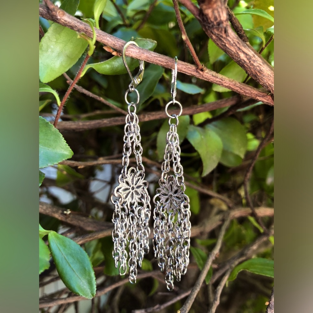 Vintage Chain Link Earrings Silvertone With NEW Ear wires, Up Cycled ￼